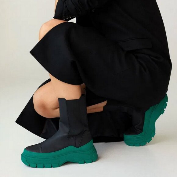 Mango Shoes - Mango Contrast Sole Chunky Chelsea Ankle Boots 40